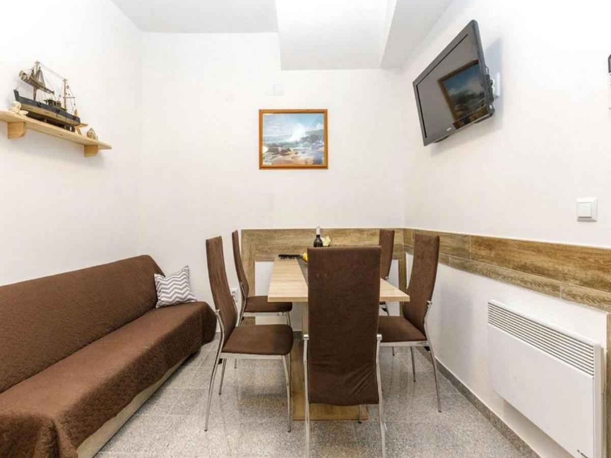Apartment Senj セニ エクステリア 写真