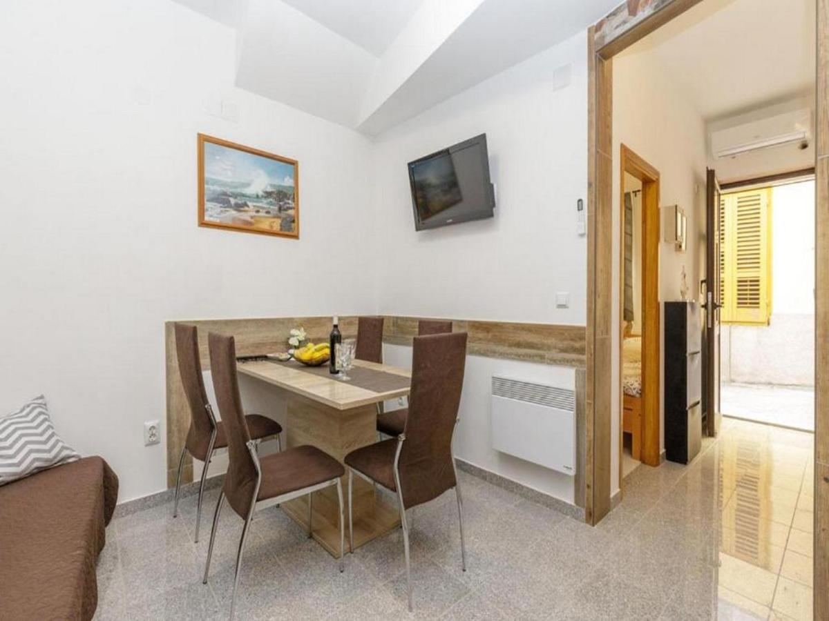 Apartment Senj セニ エクステリア 写真